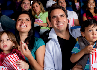 I film di Natale da non perdere in tv e al cinema Film Da Vedere a Natale Casa Parenti 2014 Famiglia