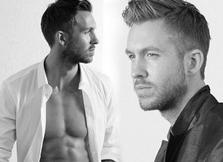 La trasformazione di Calvin Harris, da nerd a sex symbol Calvin Harris Trasformazione Prima Dopo Campagna Armani Fisico Capelli Neri Dj