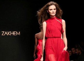 Colori dell’Africa da Rani Zakhem ad AltaRoma 2015 Rani Zakhem AltaRomaAltaModa 2015 Luci Colori Africa Collezione Autunno Inverno 2016 Sfilata