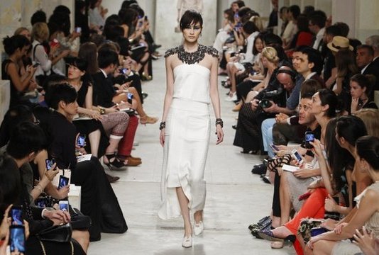 Chanel Cruise 2015, Lagerfeld sceglie Seul