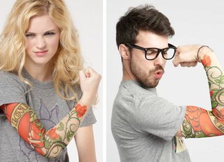 Finte maniche tattoo, l’ultima tendenza degli Stati Uniti Fake Sleeve Tattoo Finte Maniche Tattoo Uomo Donna Braccia