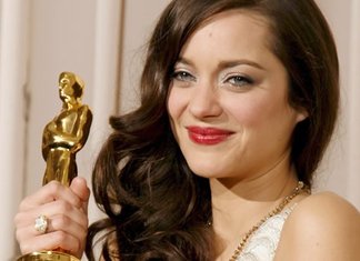 Marion Cotillard per Chopard, linea di gioielli in arrivo Marion Cotillard per Chopard Linea Gioielli Maison Lusso 2015 Festival Cannes