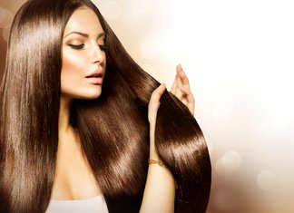 Capelli lunghi più in fretta: i 5 metodi per velocizzare i tempi capelli-lunhi-più-in-fretta