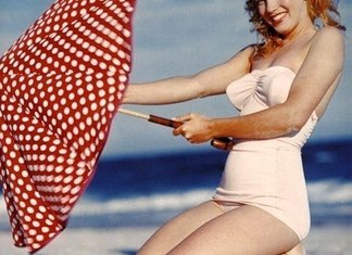 Costume da bagno vintage, tornano gli anni ’50 costumi-da-bagno-vintage-anni-50