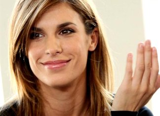 Elisabetta Canalis e l’annuncio sul web: “Sono incinta”-VIDEO