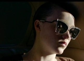 Fendi Orchidea, la nuova linea eyewear in “Bad Dream”-VIDEO