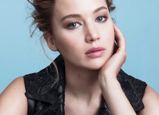Jennifer Lawrence per Dior, l’attrice è il volto della linea Addict jennifer lawrence dior