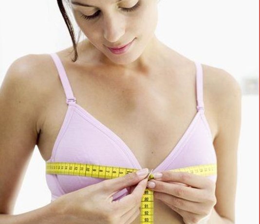 Ragazze con il seno piccolo, 7 motivi per esserne felici ragazze con il seno piccolo vantaggi
