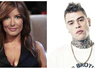 Selvaggia Lucarelli contro Fedez: “Torna a fare il cantante” selvaggia lucarelli contro fedez facebook