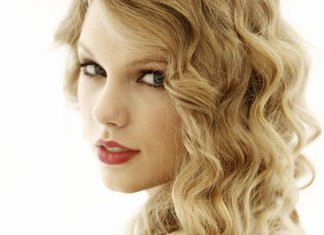 Taylor Swift nell’olimpo delle donne più hot del 2015 taylor swift donna più hot 2015