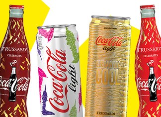Trussardi per Coca Cola, lattine in limited edition Trussardi per Coca Cola Edizione Limitata Expo 2015