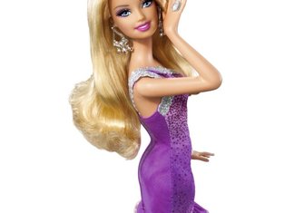 Barbie, dal tacco 12 alla comoda ballerina barbie fashionista linea mattel