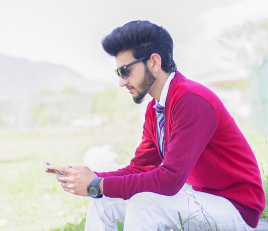 La nuova collezione di Lardini propone un nuovo stile